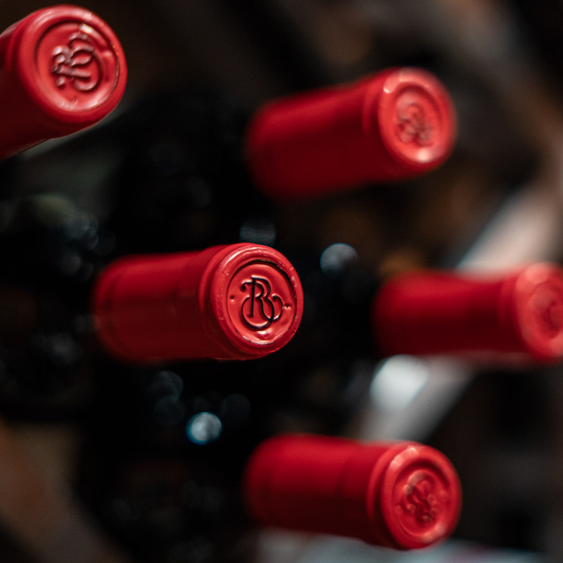 Bodega de vinos españoles en The Beefeater Fuengirola